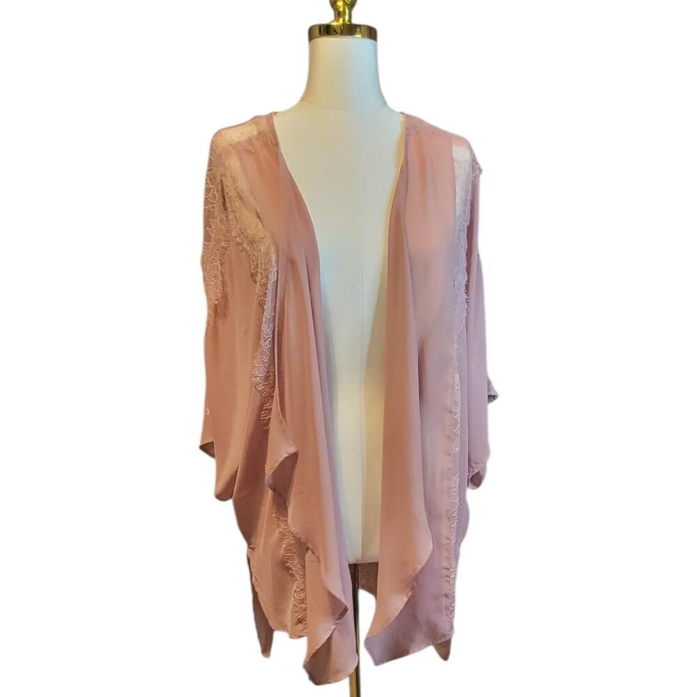 Polly esther pink lace duster